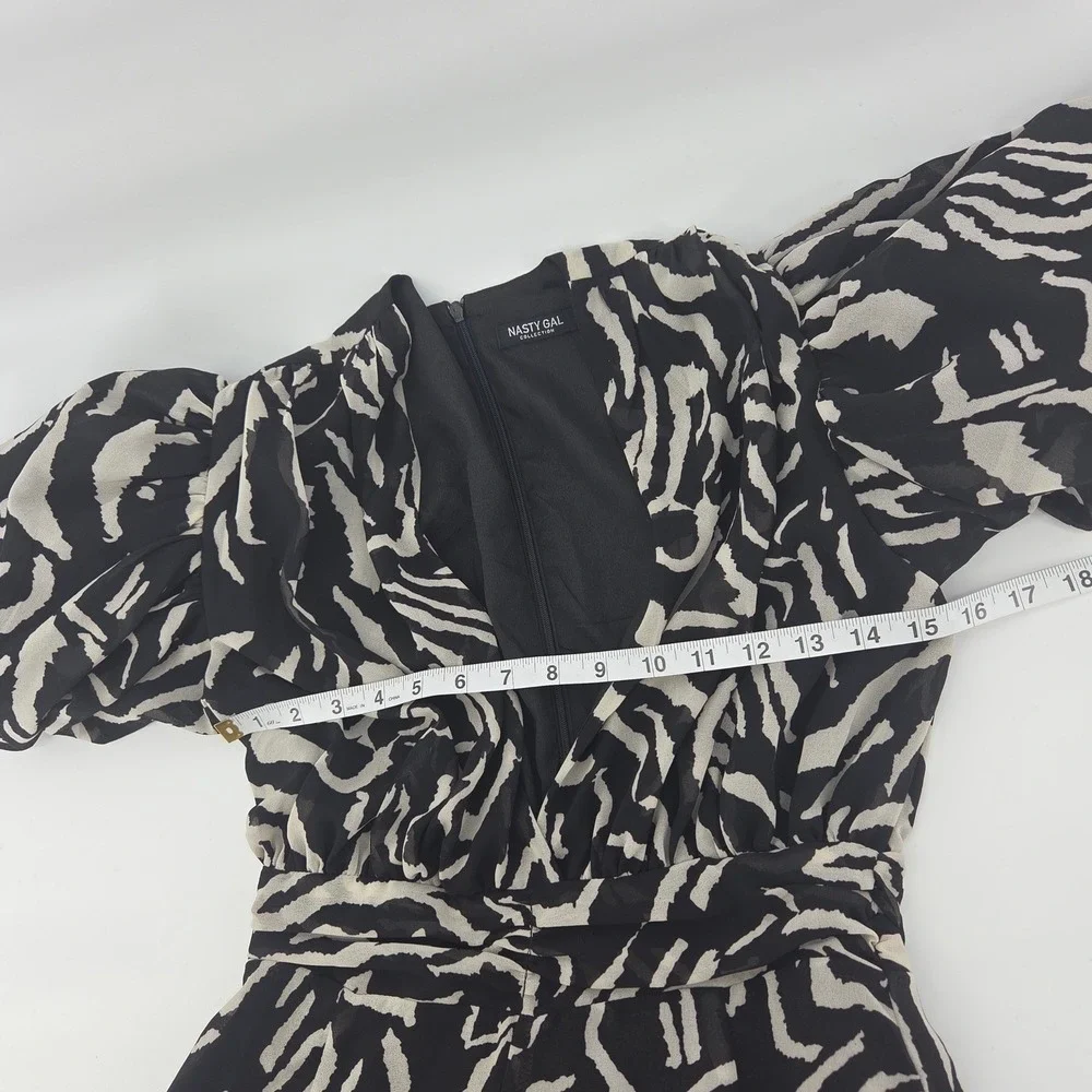NASTY‎ GAL Romper 4 Black Zebra Print Puff Sleeve Animal Print Chic Party Night - Picture 6 of 7